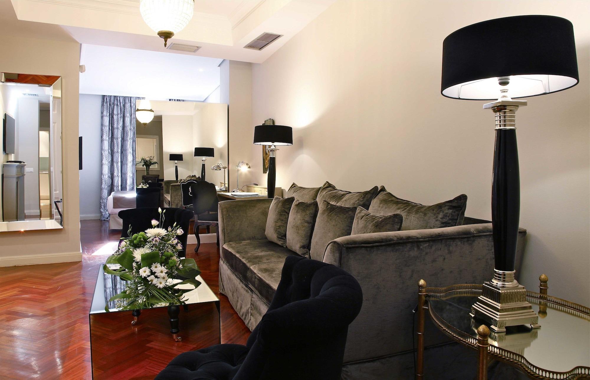 Boutike Cibeles Apartment Madrid Bagian luar foto